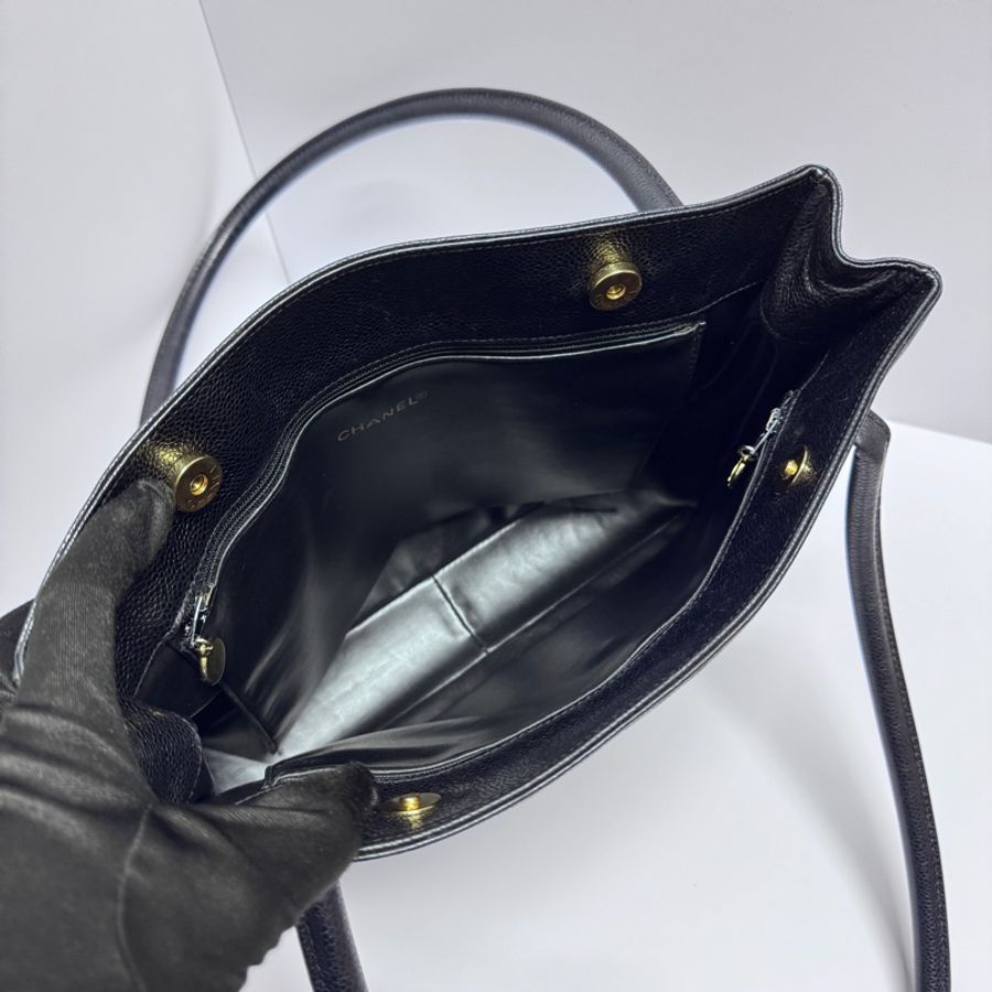 (極新🎁) Chanel 荔枝牛皮 黑金 托特包 專櫃25萬-13