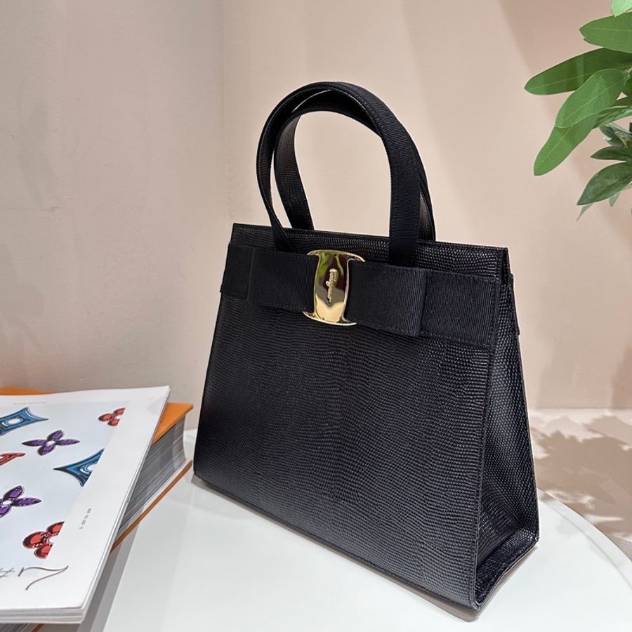 Ferragamo 菲拉格慕黑金蜥蜴紋蝴蝶結手提斜挎包-3