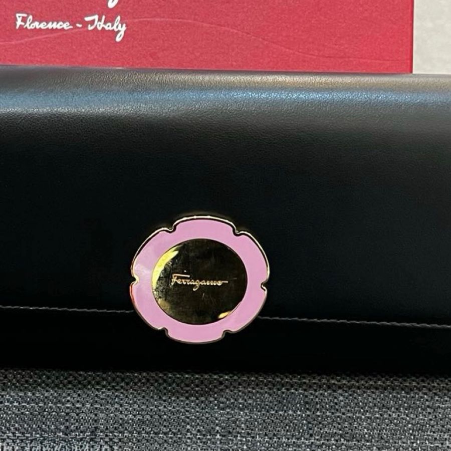 Ferragamo Flower wallet-3