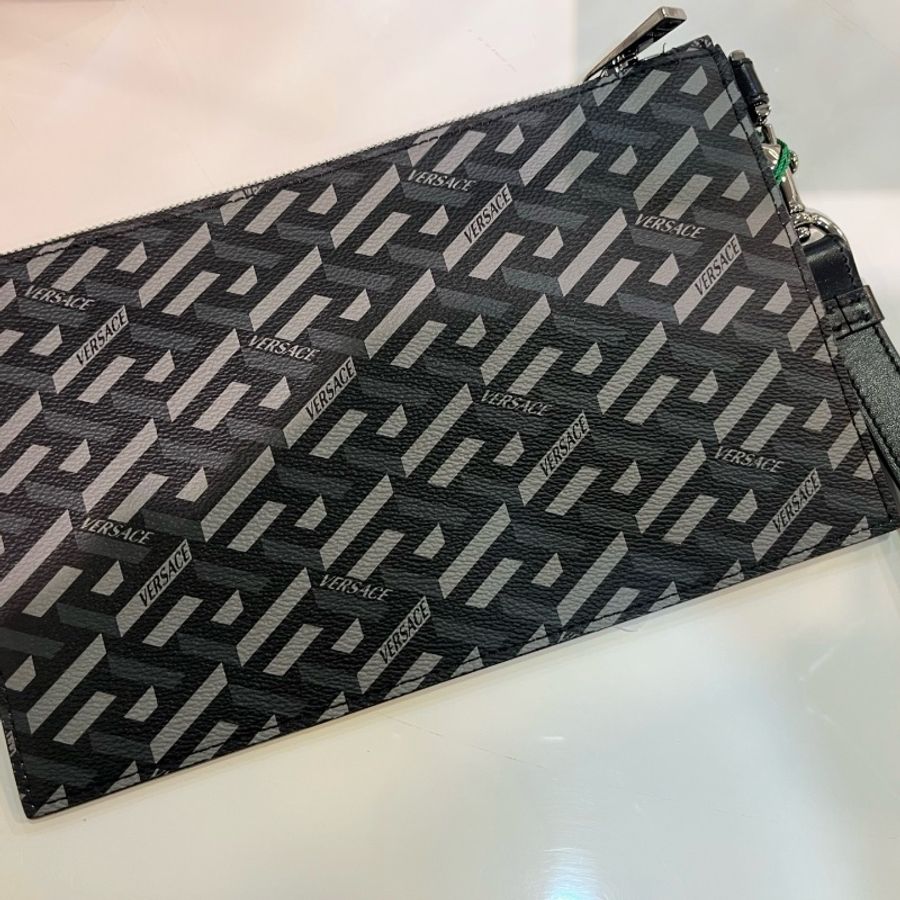Versace Le Greca clutch-1