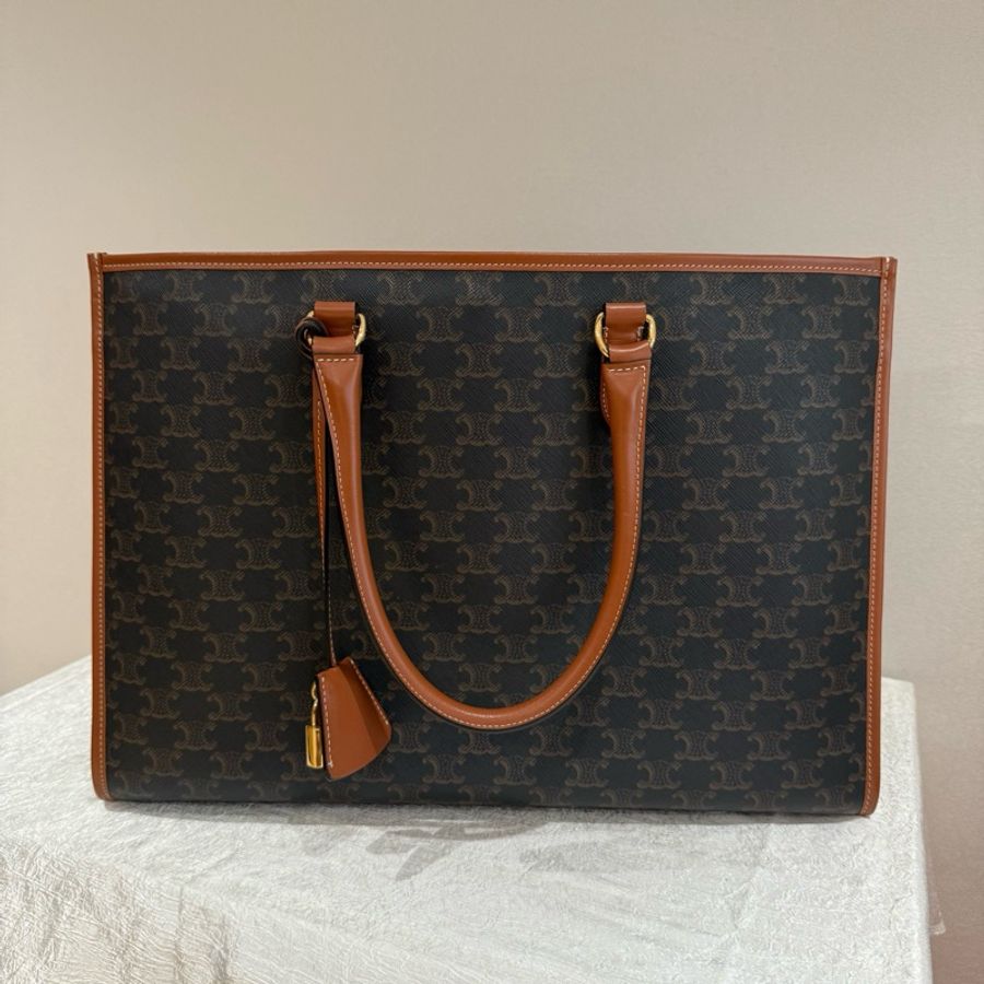 Celine 老花托特包 大號 21年編碼 底長43 。-0