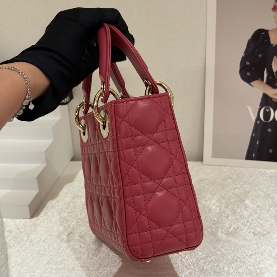 Dior三格戴妃粉色羊皮 閒置品 琺瑯扣 20年編碼帶芯片 。-6