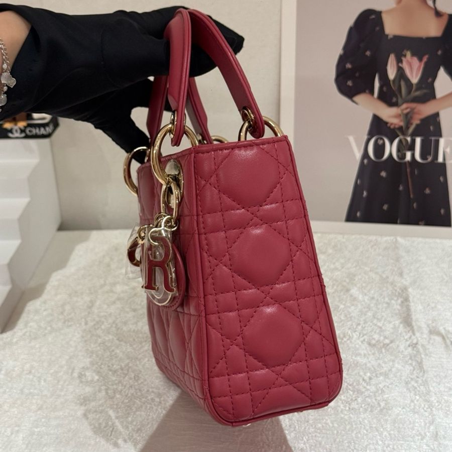 Dior三格戴妃粉色羊皮 閒置品 琺瑯扣 20年編碼帶芯片 。-7