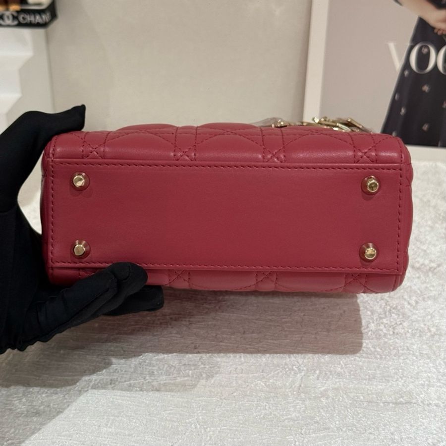 Dior三格戴妃粉色羊皮 閒置品 琺瑯扣 20年編碼帶芯片 。-8