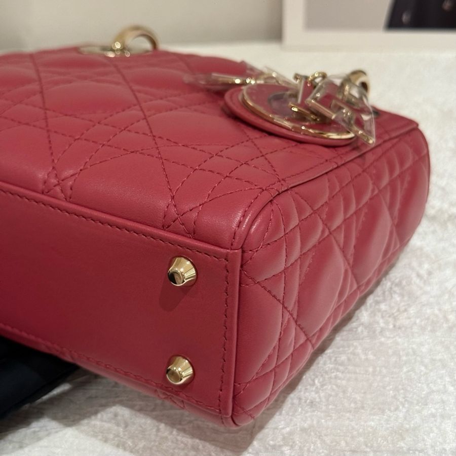 Dior三格戴妃粉色羊皮 閒置品 琺瑯扣 20年編碼帶芯片 。-13