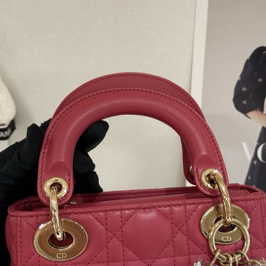 Dior三格戴妃粉色羊皮 閒置品 琺瑯扣 20年編碼帶芯片 。-18