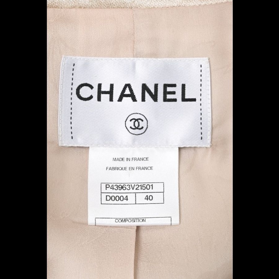 Chanel 12年孟买系列秀款香槟色琉璃扣上衣外套-9