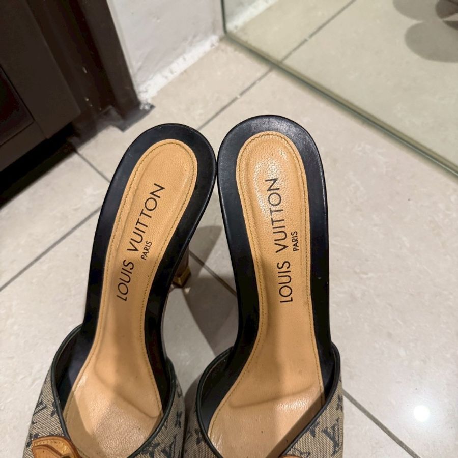 98新🧡#Lv #老花牛仔 #高跟鞋 #38.5碼-2