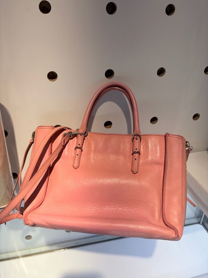 balenciaga 蝙蝠托特包 mini粉色 papier-1