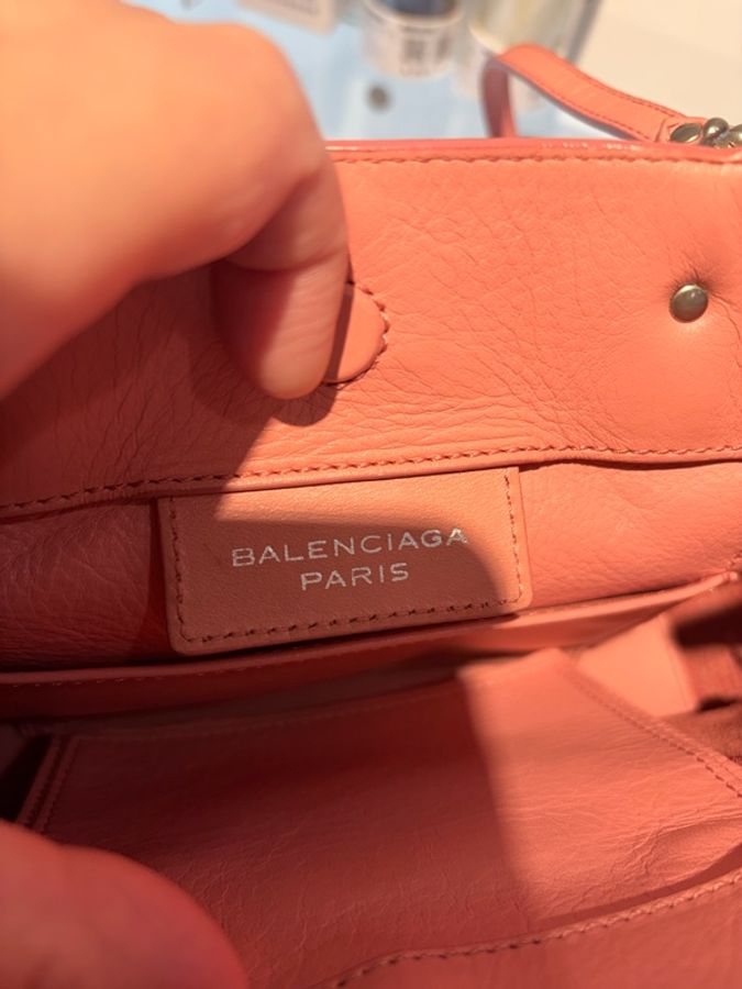balenciaga 蝙蝠托特包 mini粉色 papier-5