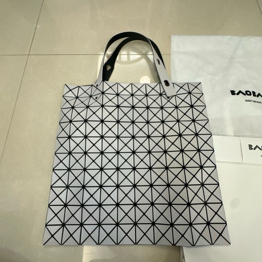 ［99新］三宅一生 ISSEY MIYAKE BaoBao 10x10 白-6