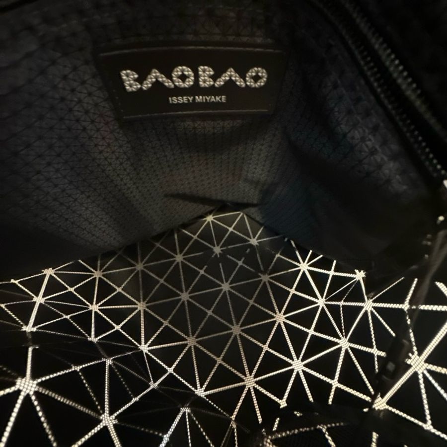 ［99新］三宅一生 ISSEY MIYAKE BaoBao 10x10 白-9