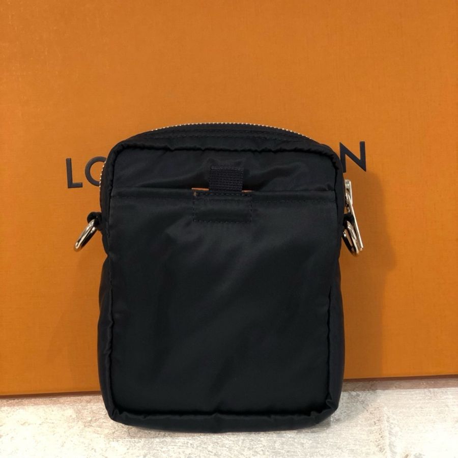 Lv 路易威登 村上隆聯名款 限量太陽花斜挎拉鍊胸包腰包 底長13.5。-2