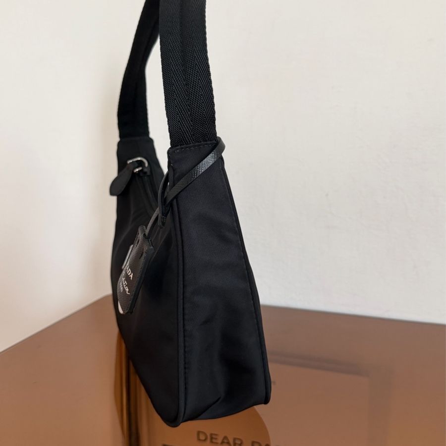 #98新 Prada 2000 hobo 手提包-6