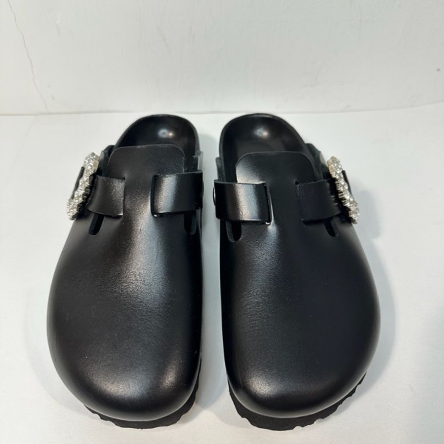 Birkenstock x Manolo Blahnik Boston 聯名水鑽扣黑色光面牛皮穆勒拖鞋|EU37-5
