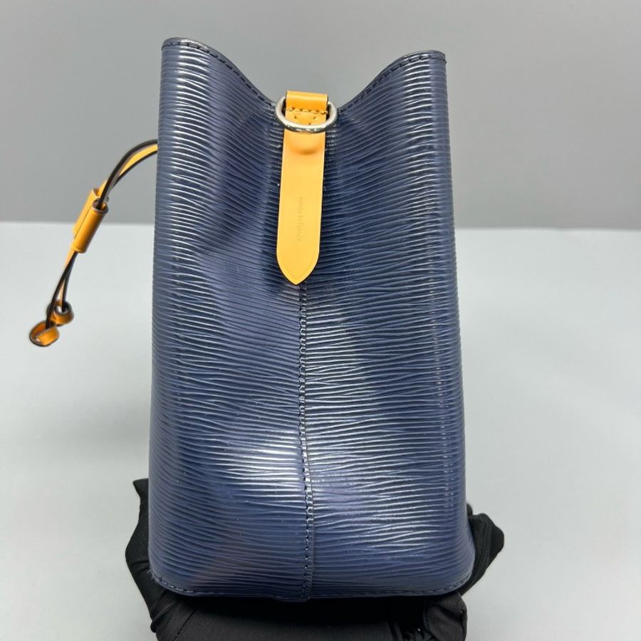 Louis Vuitton EPI 水波紋藍色水桶包-3