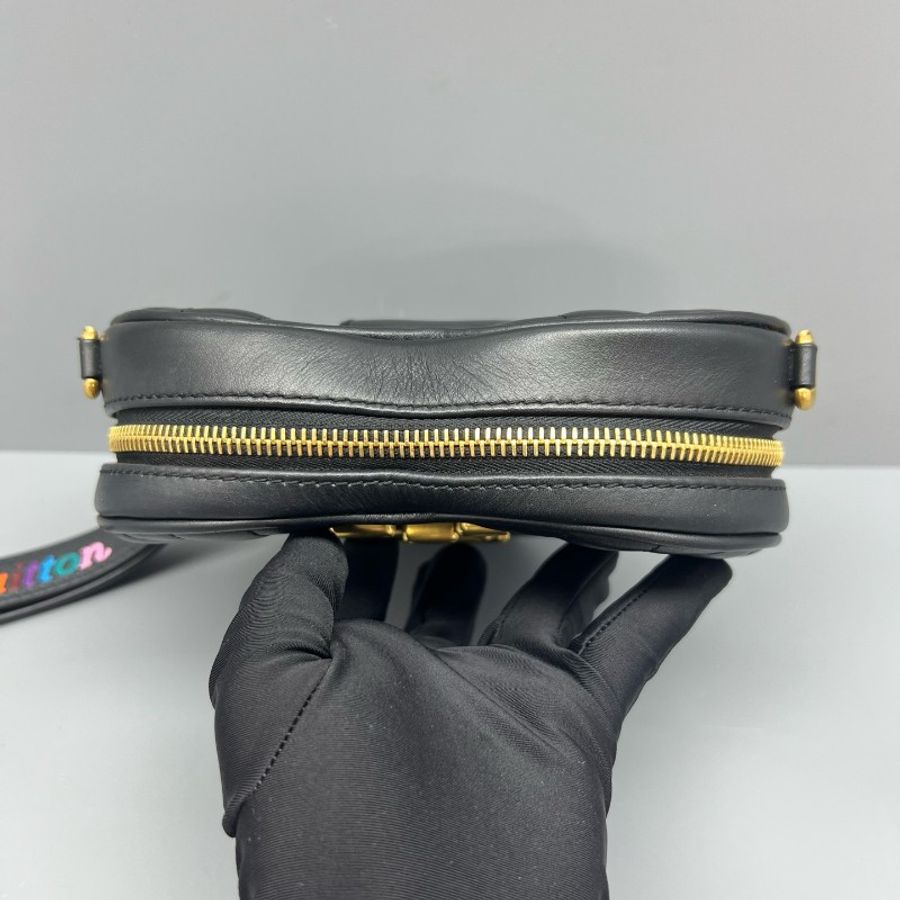 Louis Vuitton 七夕限定黑色愛心斜背包-6