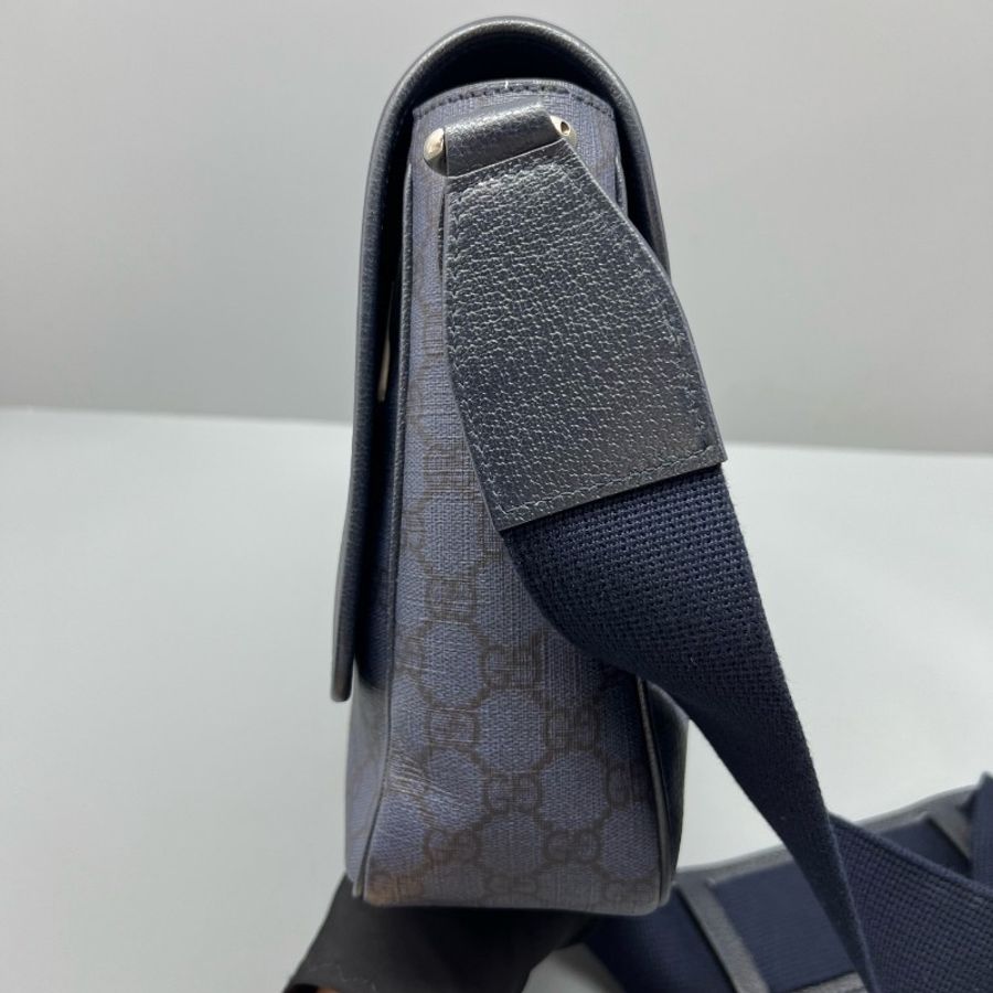 Gucci古馳老花郵差包藍色斜背包-2