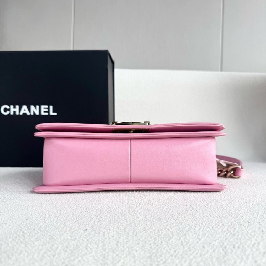 Chanel 粉色金扣 Leboy中號鏈條包 晶片款-4