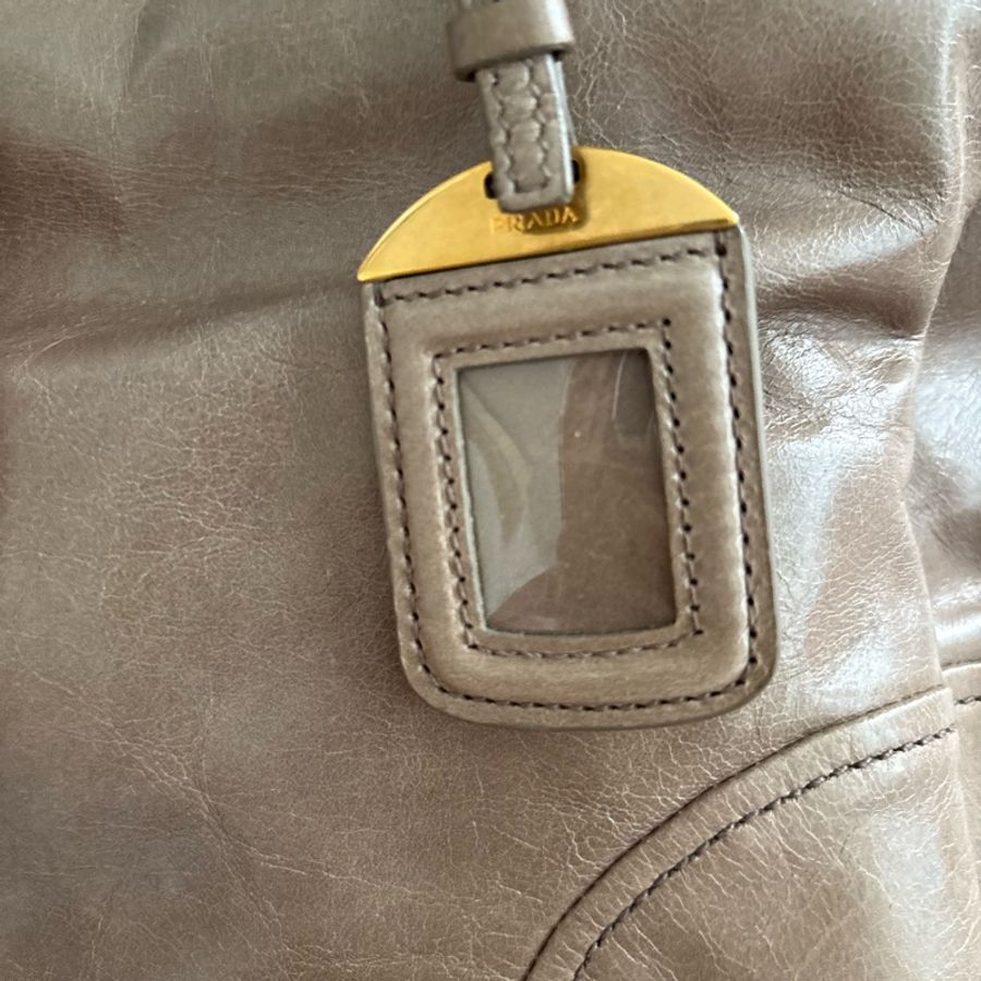 Prada Vitello Shine-4