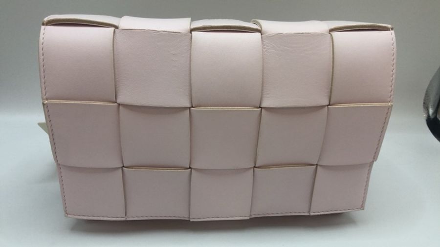 葆蝶家/Bottega Veneta 豆腐包中号 羊皮革-1