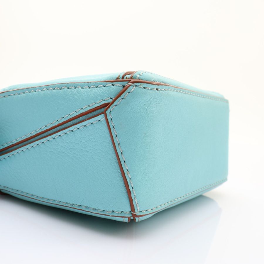 藍色 牛皮 Puzzle Nano 兩用包【LOEWE 羅威】 A510U98X01-8