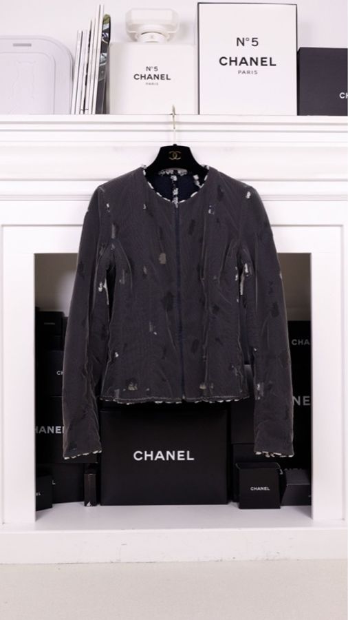 Chanel 11年春夏系列秀款深蓝色洞洞蕾丝网纱滚边外套FR42 22/12-6