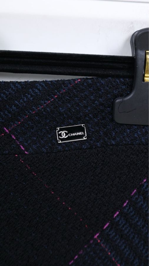 Chanel 07年度假系列秀款深蓝色红白滚边外套马甲半裙套装-34
