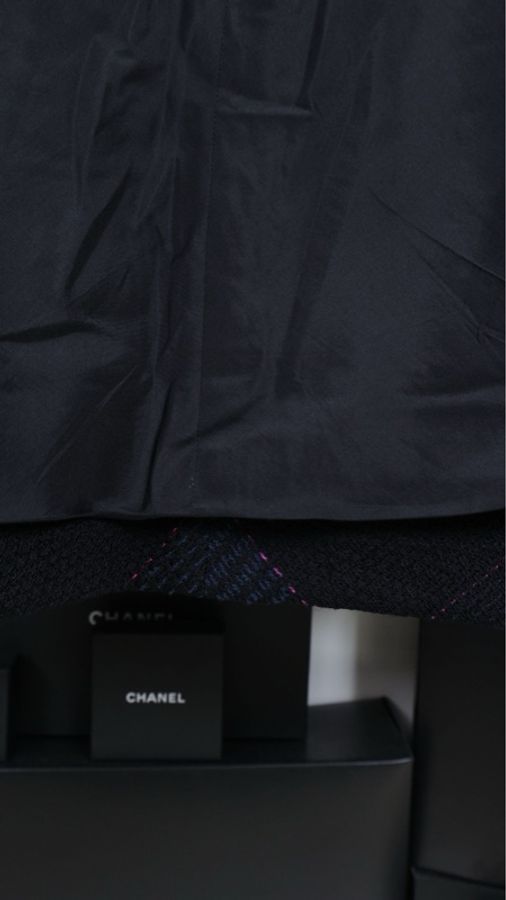 Chanel 07年度假系列秀款深蓝色红白滚边外套马甲半裙套装-40