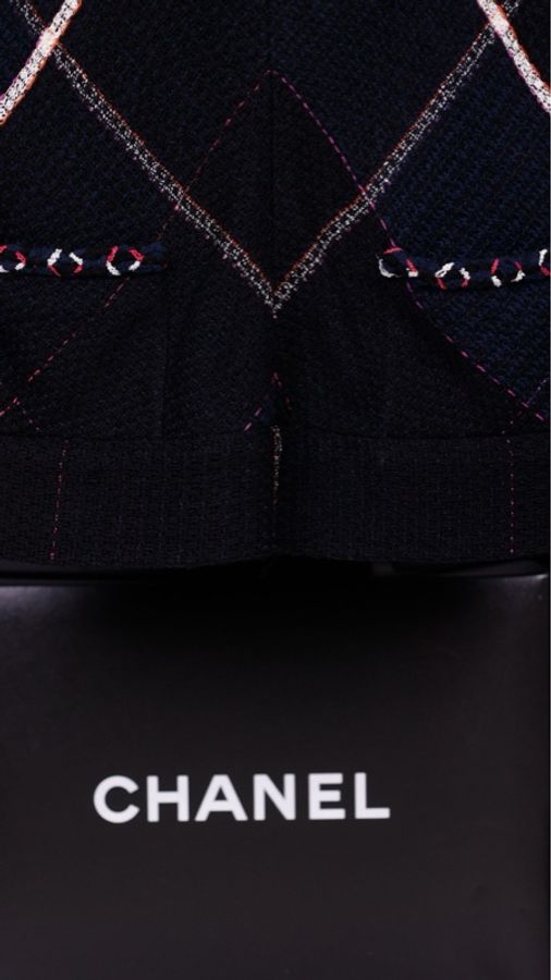 Chanel 07年度假系列秀款深蓝色红白滚边外套马甲半裙套装-45