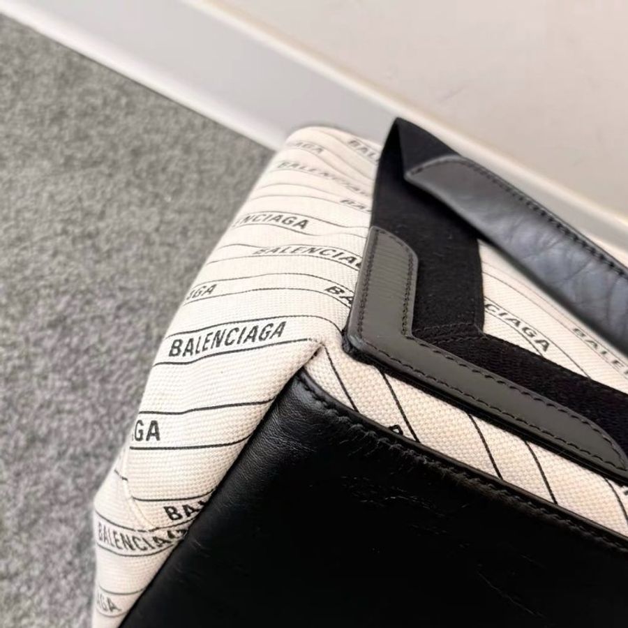 balenciaga navy cabas 沙灘子母包手提肩背斜背包 黑白配色 30*20*9cm 99新配件子袋 塵袋-6