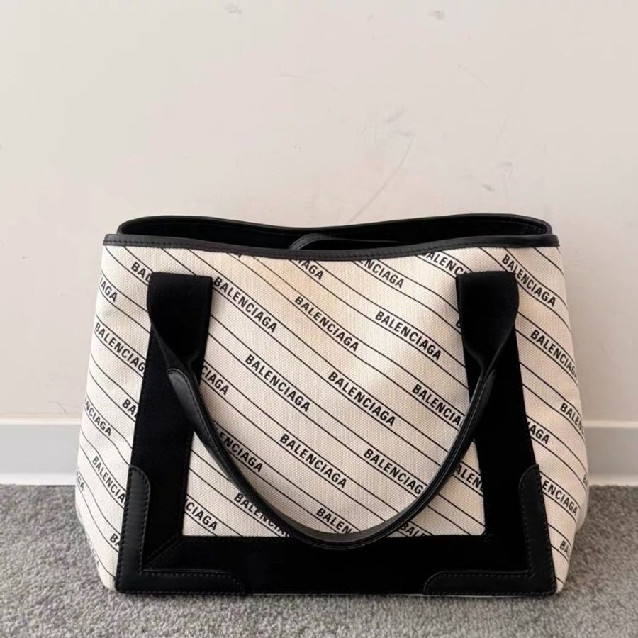 balenciaga navy cabas 沙灘子母包手提肩背斜背包 黑白配色 30*20*9cm 99新配件子袋 塵袋-8