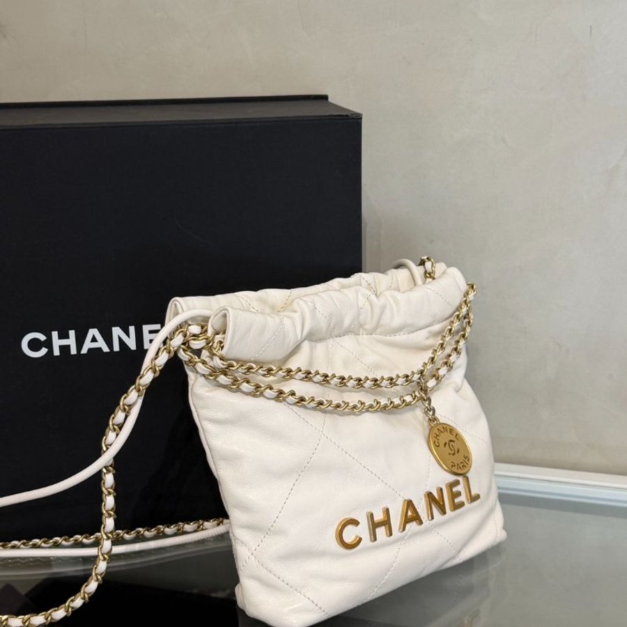 CHANEL 22 Mini Bag - 白金-2