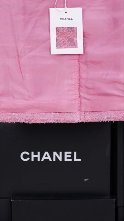 Chanel 24P粉色格纹斜纹软呢两口袋半裙-6