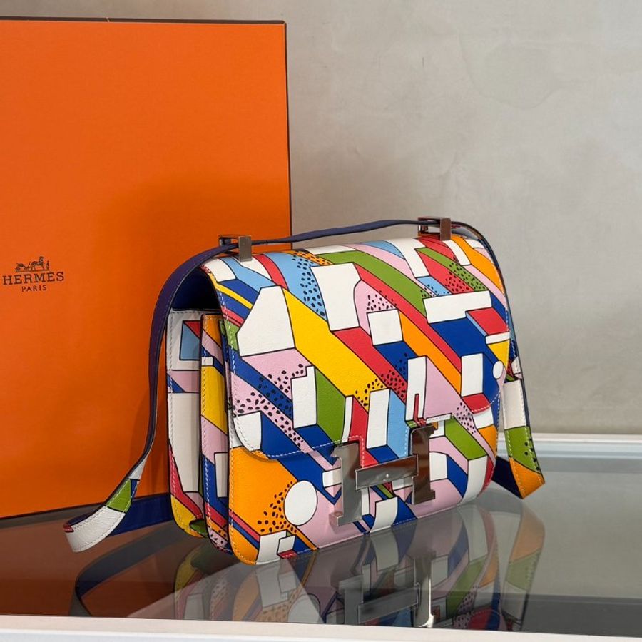 HERMES Constance 24 - On a Summer Day A-2