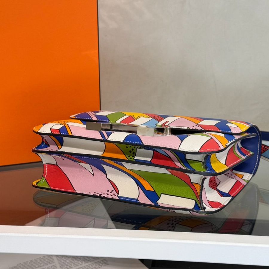 HERMES Constance 24 - On a Summer Day A-4