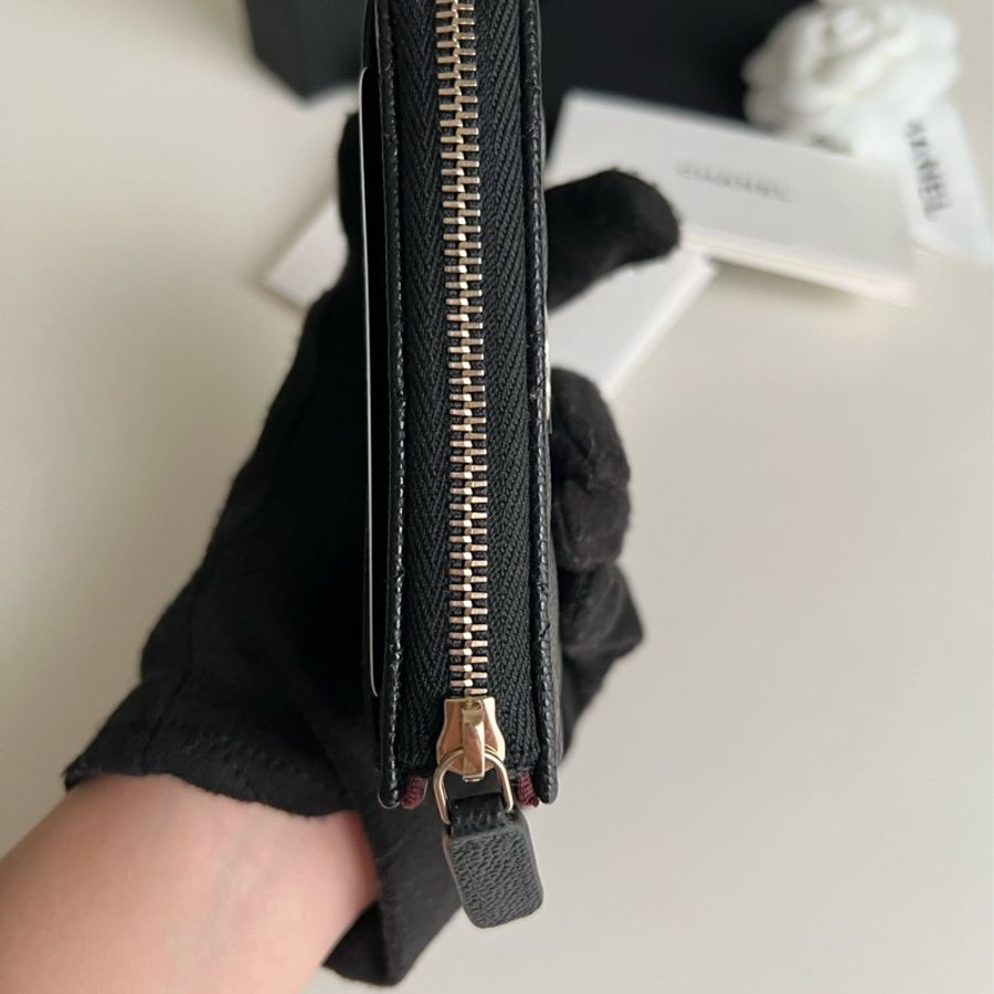 全新🩷Chanel 經典菱格紋粒紋小牛皮L拉鏈短夾-13