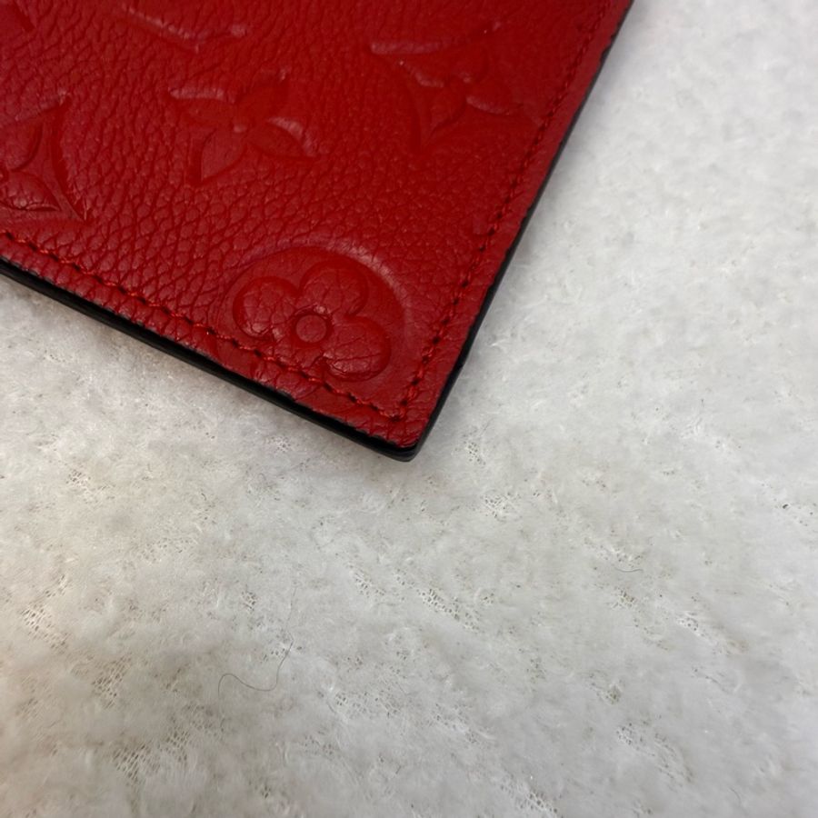 Lv紅牛皮金釦三合一-29