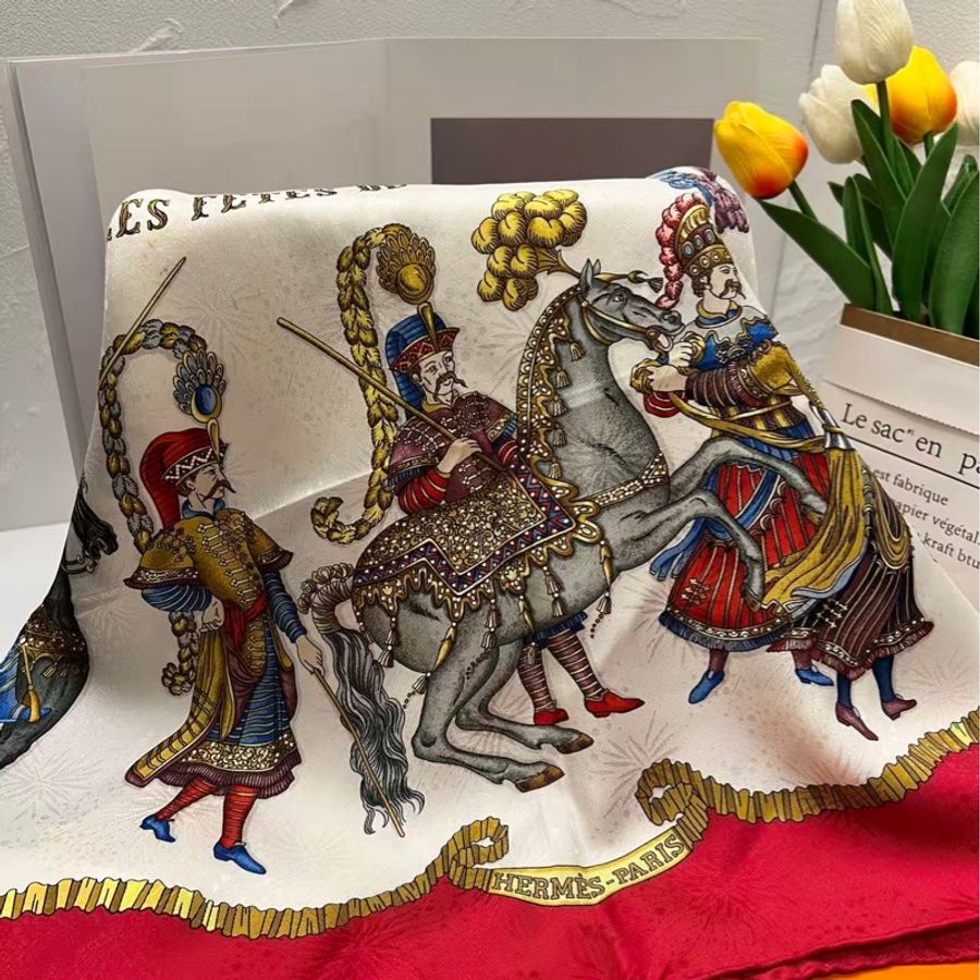 Hermès Les Fêtes du Roi Soleil Scarf-5