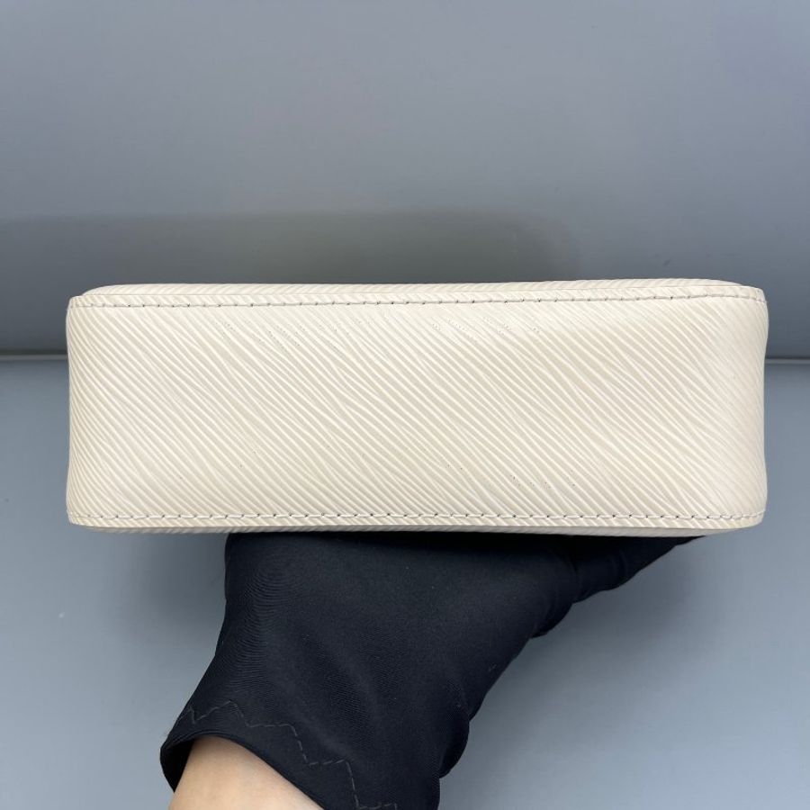 芯片款 路易威登/Louis Vuitton Marelle腋下包米白色-7