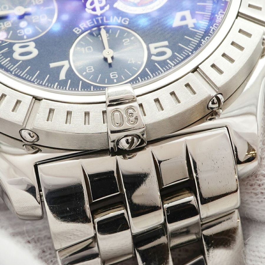百年靈 Chronomat 藍色脈衝限量版男士腕錶(限量 500 枚,型號 A13353)-6