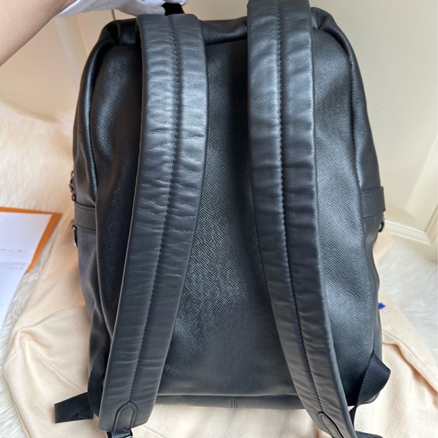 【閒置🆕LV】18年走秀款雙肩男士書包🎒 全新未使用 全皮-6