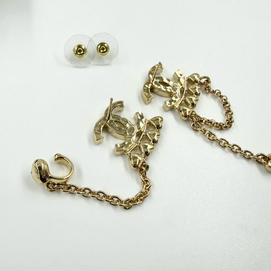 CHANEL金色雙C水鑽鏈條耳骨耳環-7