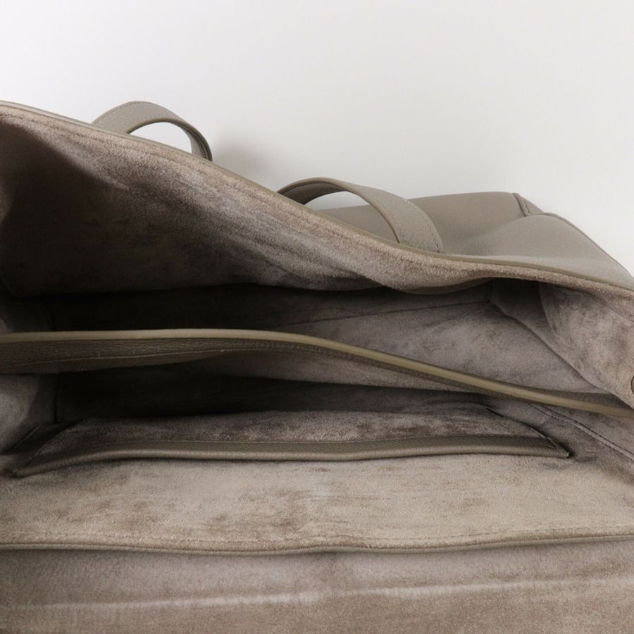 CELINE 牛皮皮革Soft 16 Small肩背袋-4