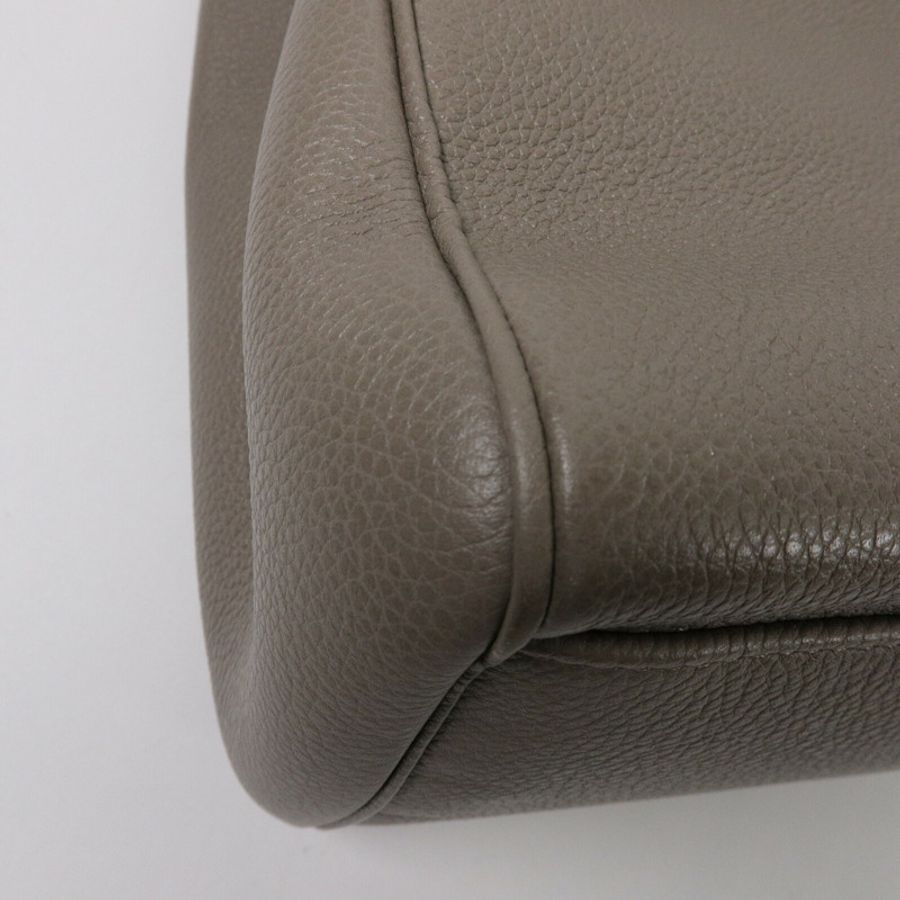 CELINE 牛皮皮革Soft 16 Small肩背袋-10