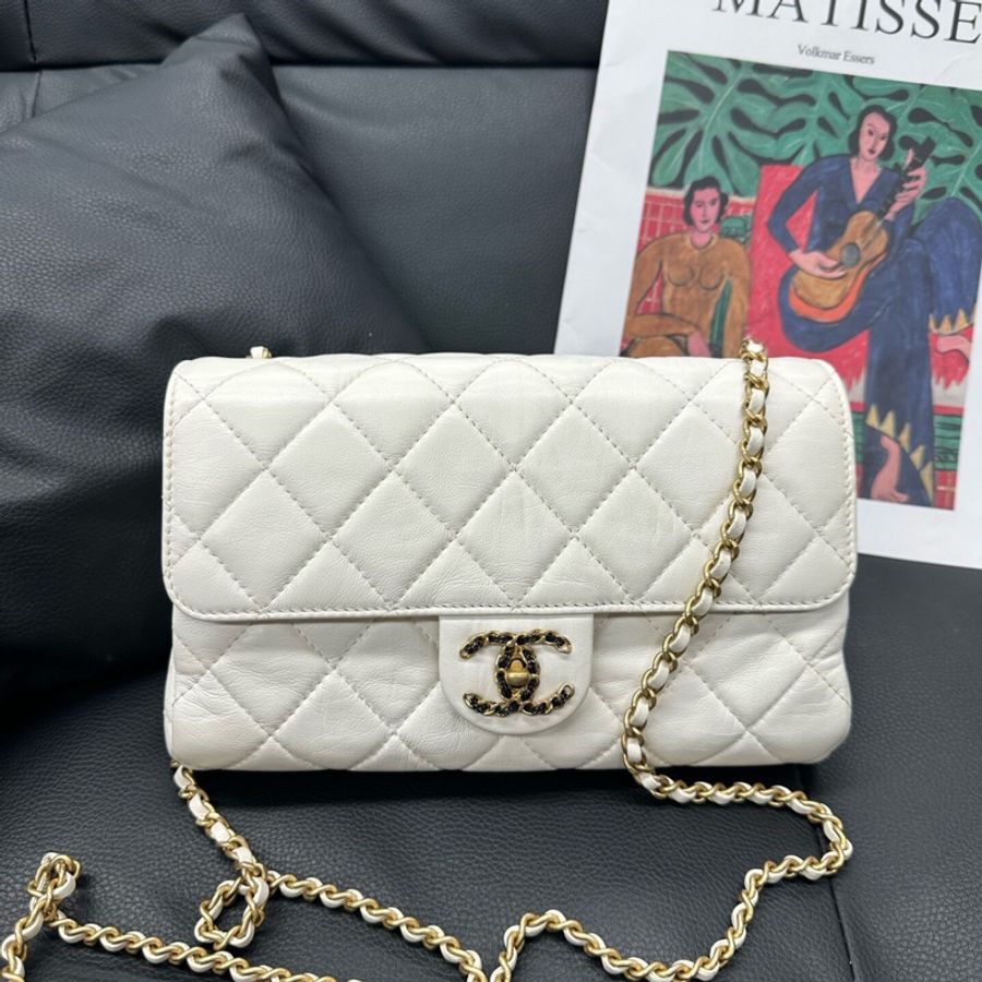 Chanel • 22c白金褶皺羊皮Cf 20 大Mini 芯片款✨-1