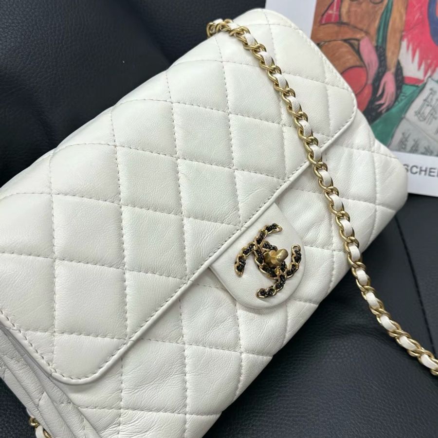 Chanel • 22c白金褶皺羊皮Cf 20 大Mini 芯片款✨-2