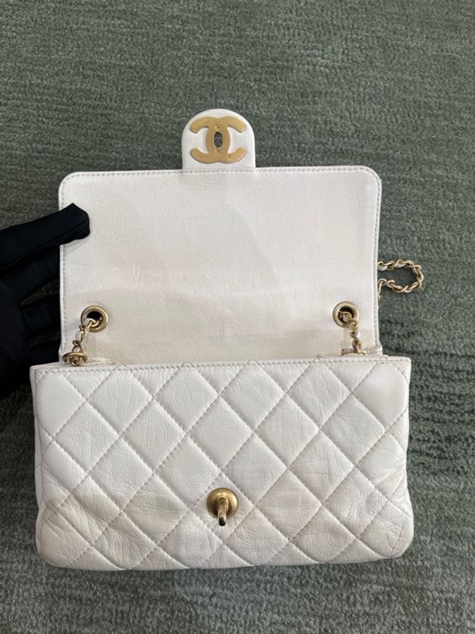 Chanel • 22c白金褶皺羊皮Cf 20 大Mini 芯片款✨-6
