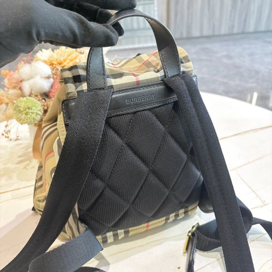 *SHIHNA名牌精品* Burberry Rucksak Vintage 經典紋後背包-8