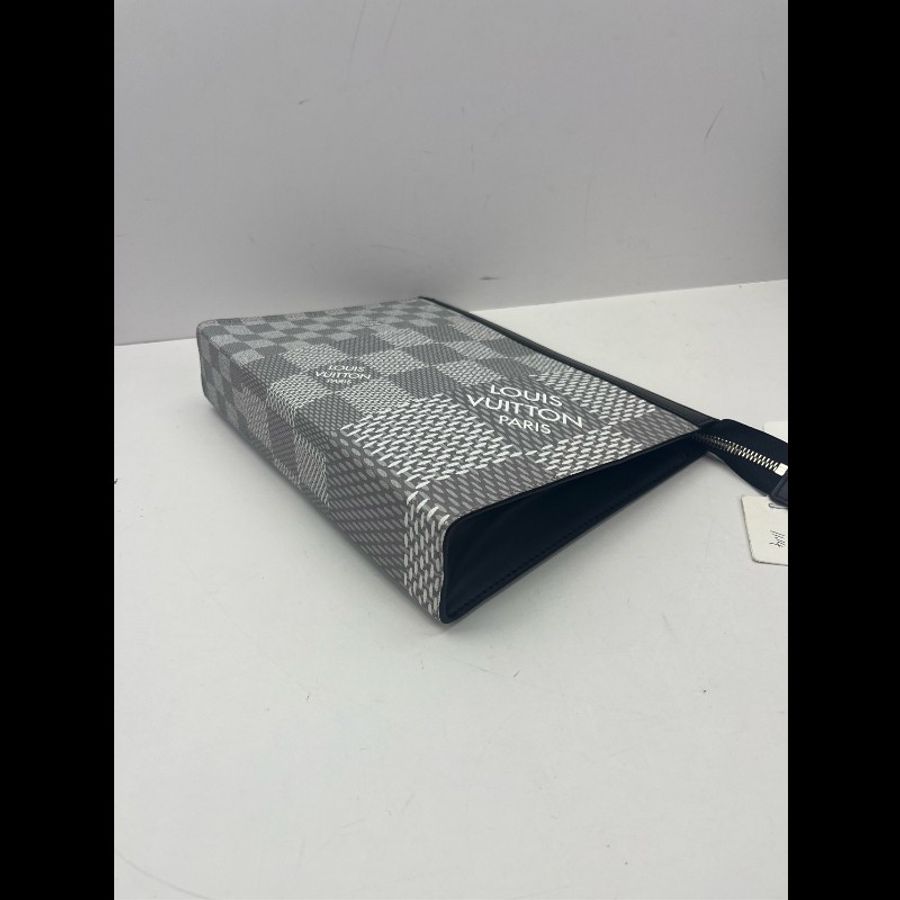 Louis Vuitton/LV 路易威登 Pochette Voyage 經典格紋手拿包、化妝洗漱包-4